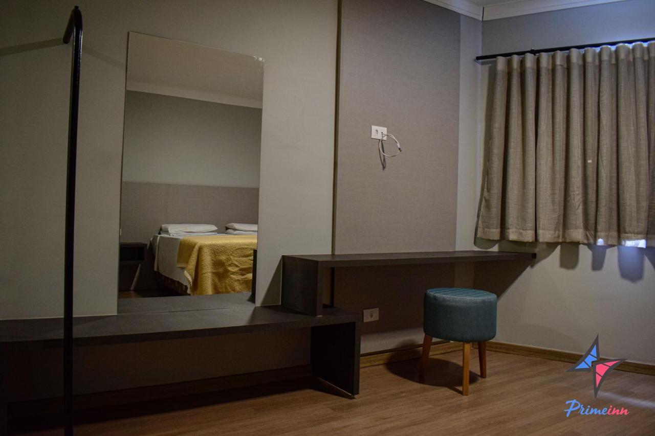 קמפינאס Hotel Primeinn מראה חיצוני תמונה