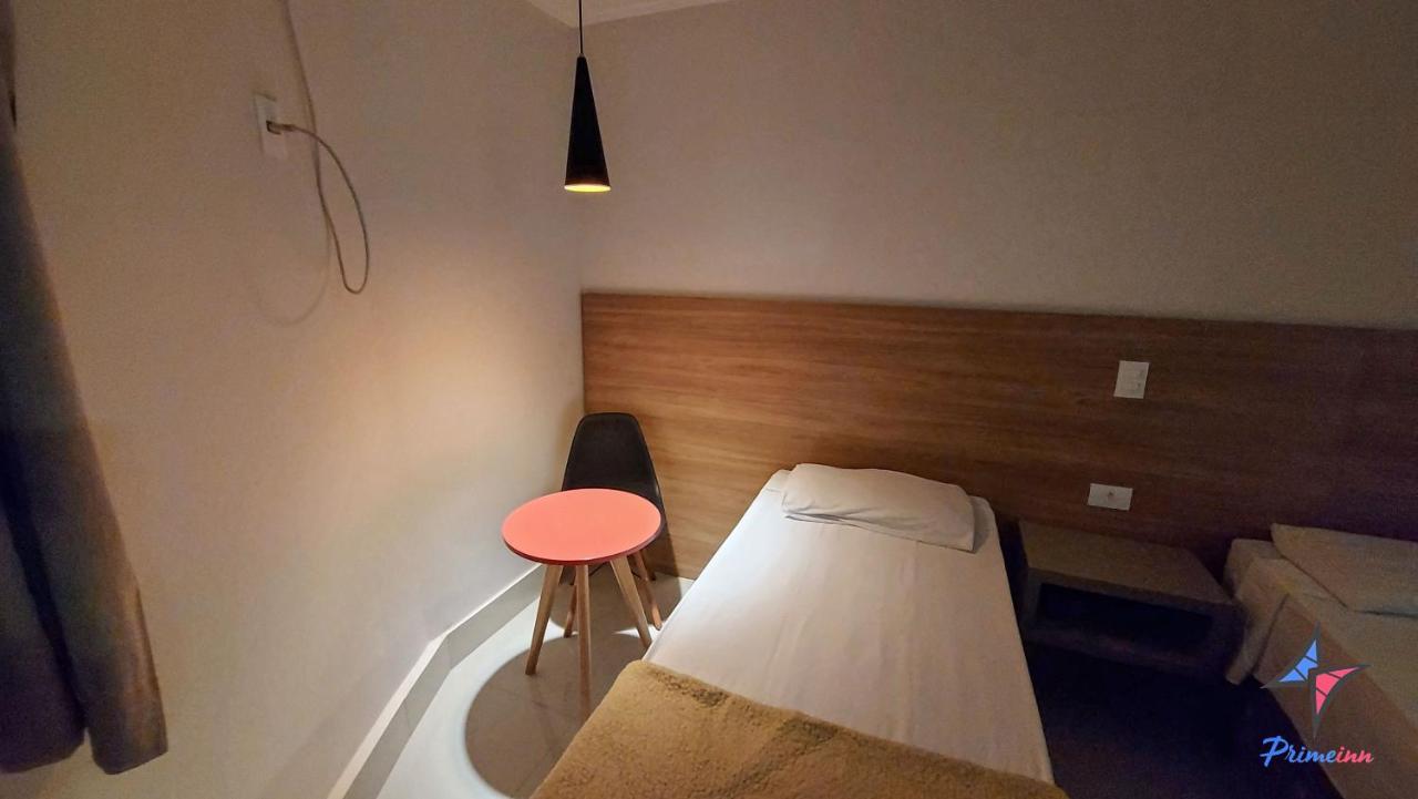 קמפינאס Hotel Primeinn מראה חיצוני תמונה