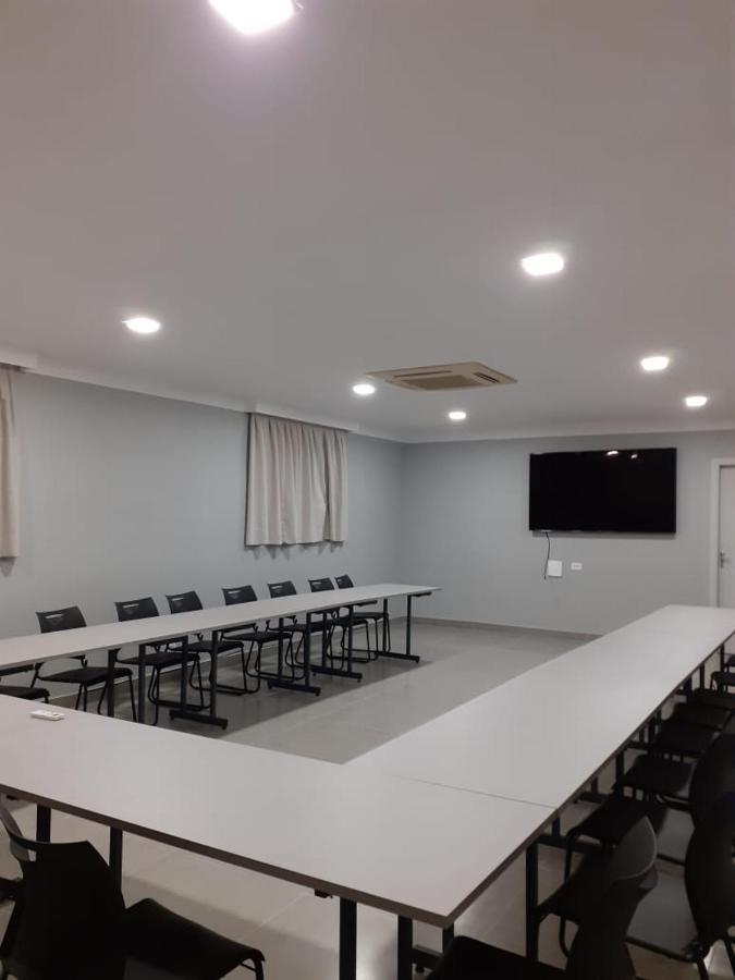 קמפינאס Hotel Primeinn מראה חיצוני תמונה