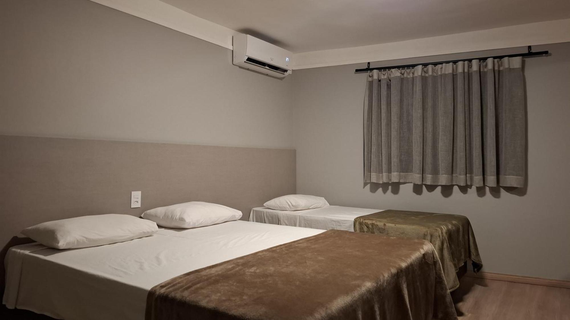קמפינאס Hotel Primeinn מראה חיצוני תמונה